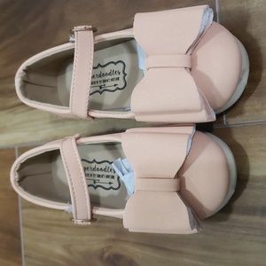 Pipperdoodles size 10 peach bow shoes size 10 toddler